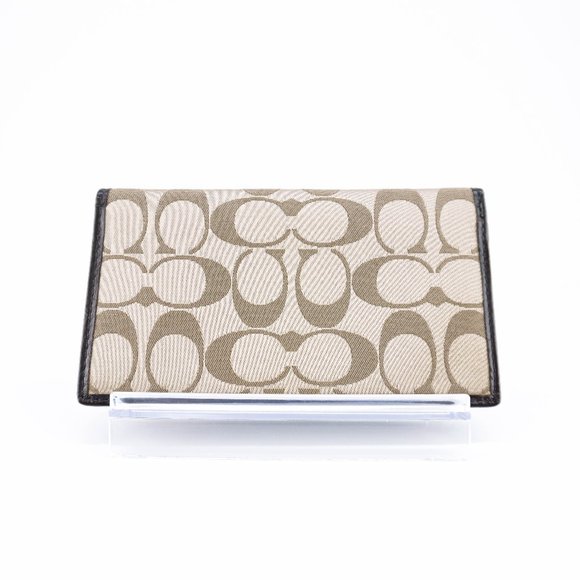 Coach Handbags - COACH Vintage Tan Wallet